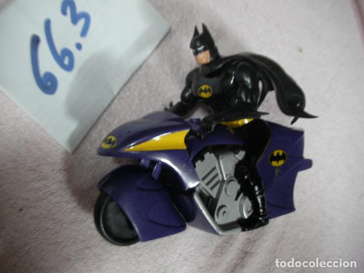Figuras y mu&ntilde;ecos Marvel: FIGURA DE ACCION BATMAN EN MOTO - Foto 1
