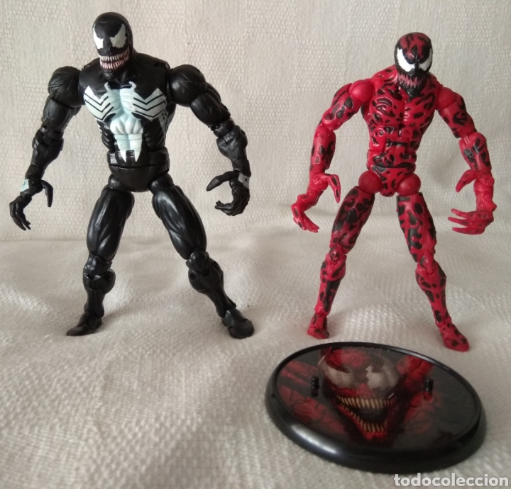 muñecos de carnage