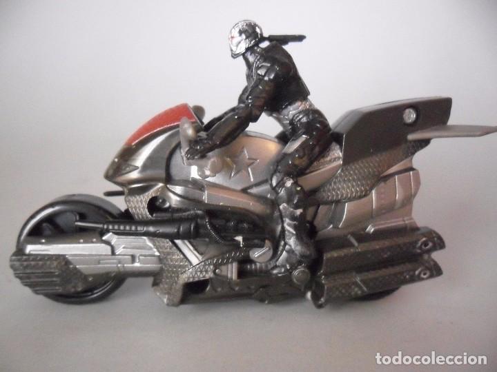 Figuras y mu&ntilde;ecos Marvel: IRON MAN 3 FIGURA CON MOTO MARVEL HASBRO 2015 - Foto 3