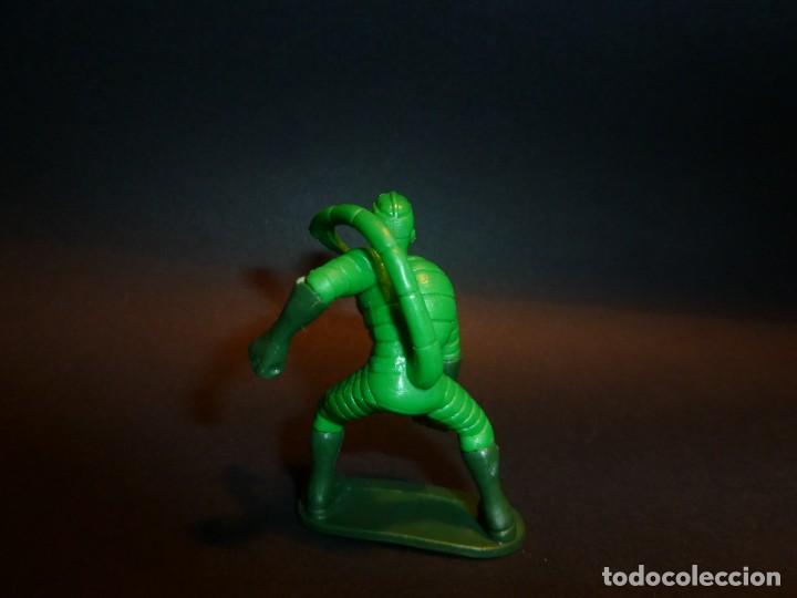 Figuras y mu&ntilde;ecos Marvel: Figura Escorpi&oacute;n verde. Marvel - Foto 4