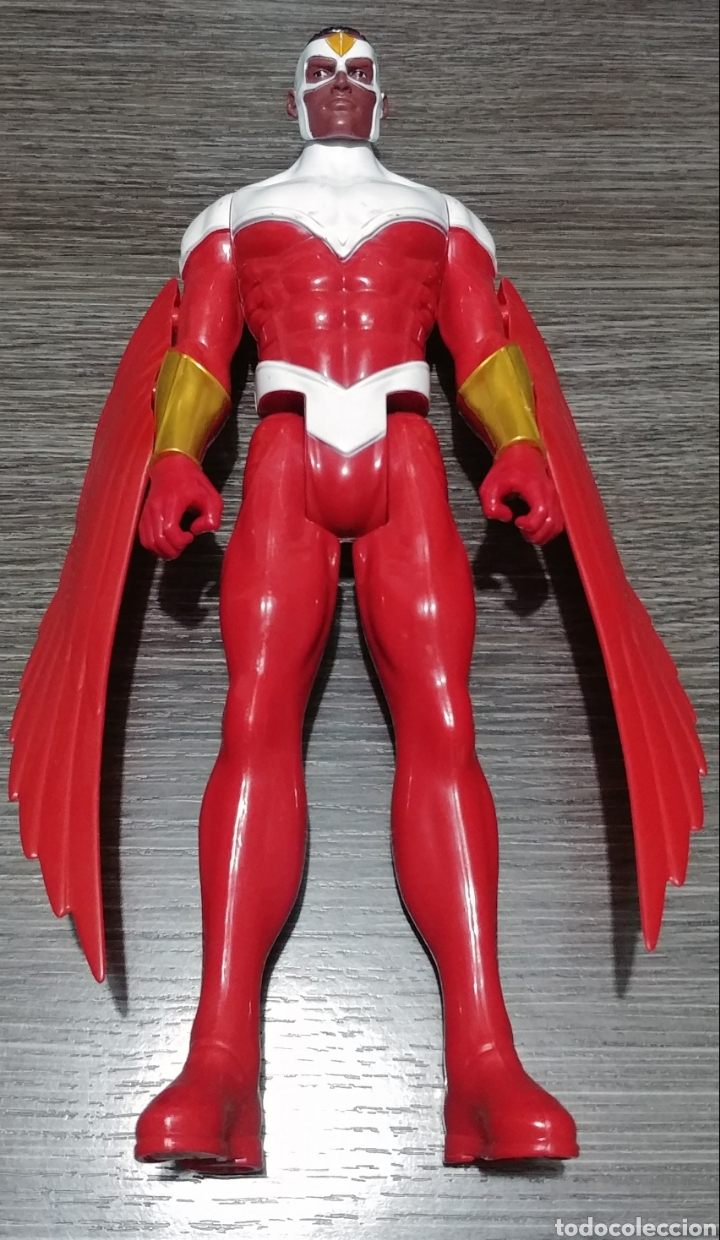 Figuras y mu&ntilde;ecos Marvel: Halcon los Vengadores Titan Series Marvel Hasbro - Foto 1