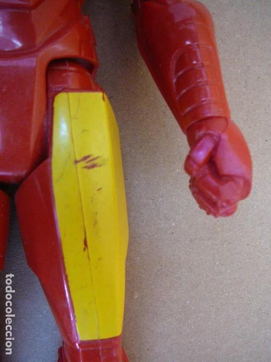 Figuras y mu&ntilde;ecos Marvel: Figura Iron Man Hasbro Marvel 2014. Mu&ntilde;eco de pl&aacute;stico. - Foto 9