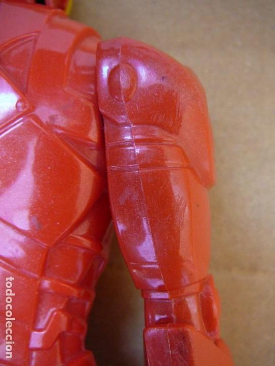 Figuras y mu&ntilde;ecos Marvel: Figura Iron Man Hasbro Marvel 2014. Mu&ntilde;eco de pl&aacute;stico. - Foto 15