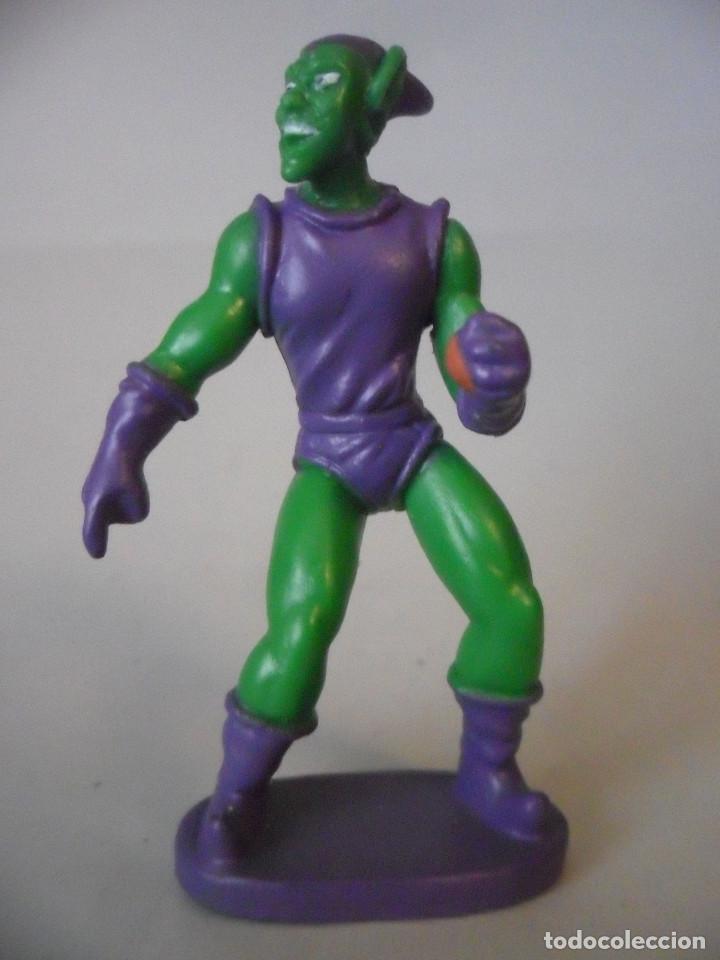 Figuras y mu&ntilde;ecos Marvel: SPIDERMAN DUENDE VERDE FIGURA DE PVC MARVEL & SUBS 2013 - Foto 2