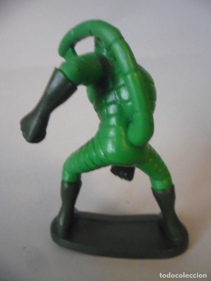 Figuras y mu&ntilde;ecos Marvel: SPIDERMAN ESCORPION FIGURA DE PVC MARVEL & SUBS 2013 - Foto 4