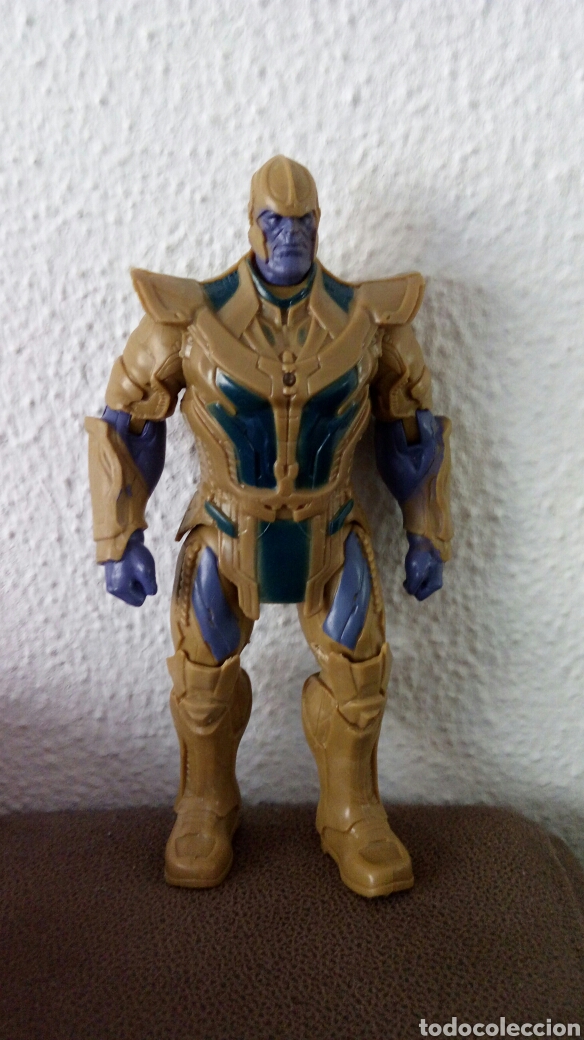 Figuras y mu&ntilde;ecos Marvel: Figura Marvel Thanos. Tipo Bootleg. Sin marca. 17 cms. - Foto 1