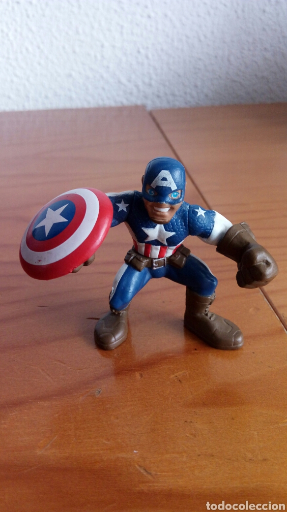 Figuras y mu&ntilde;ecos Marvel: Figura Capitan America Marvel. Superhero Squad Hasbro. - Foto 1