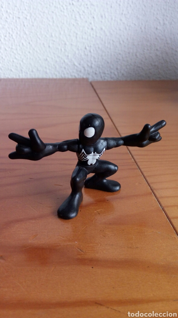 Figuras y mu&ntilde;ecos Marvel: Figura Spiderman Negro Marvel. Superhero Squad Hasbro. - Foto 1