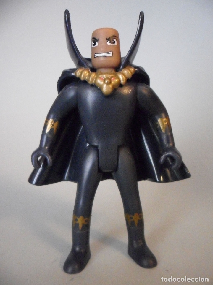 Figuras y mu&ntilde;ecos Marvel: MARVEL WORLD PANTERA NEGRA FAMOSA 2006 - Foto 1