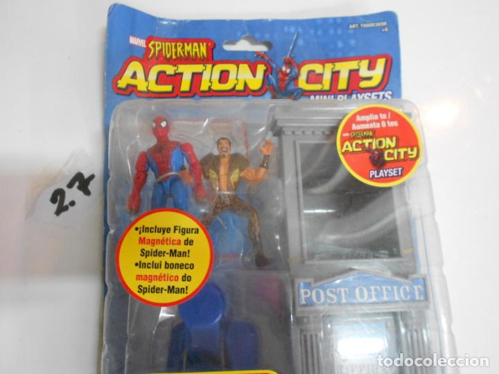 Figuras y mu&ntilde;ecos Marvel: ANTIGUO BLISTER SPIDERMAN - ACTION CITY - POST OFFICE - Foto 2