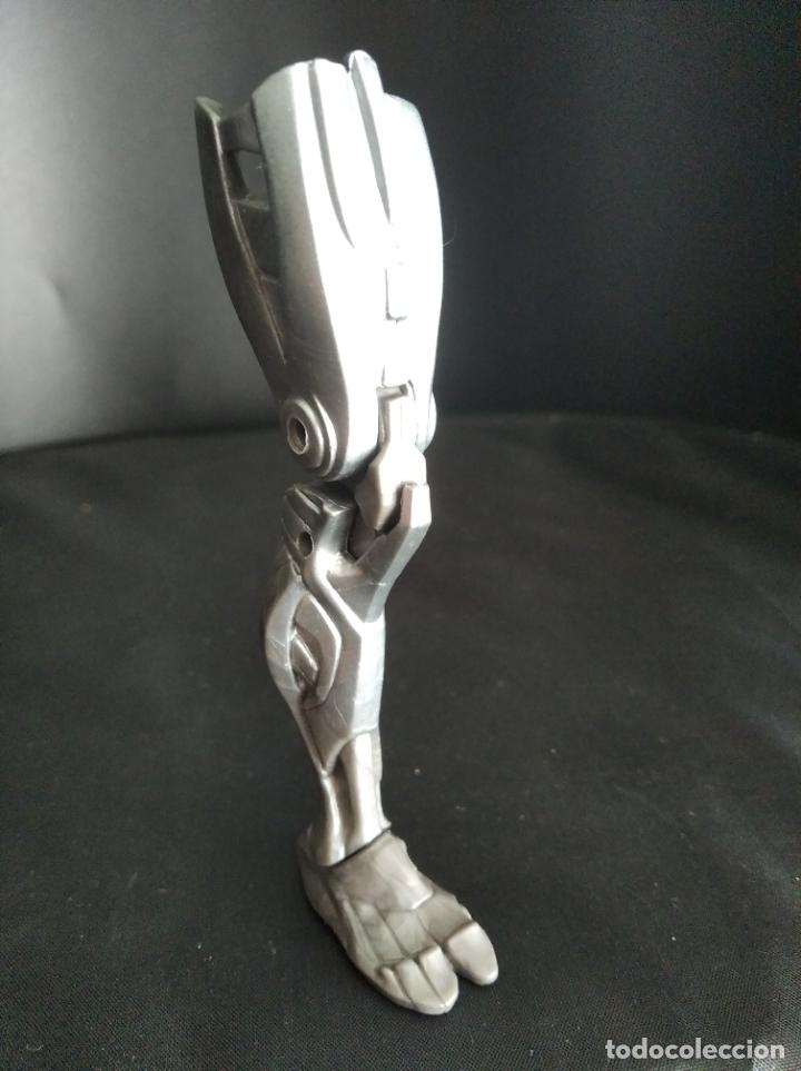 Figuras y mu&ntilde;ecos Marvel: ULTRON PIERNA - BAF PIEZA PARA MONTAR MARVEL LEGENDS - - - Foto 1
