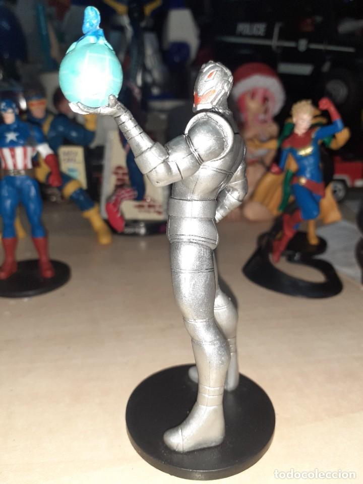 Figuras y mu&ntilde;ecos Marvel: Ultr&oacute;n V.Marvel,Los Vengadores.Figura de pvc. - Foto 2