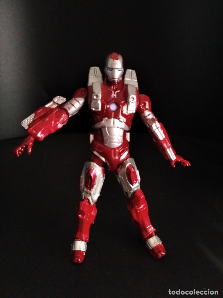 Figuras y mu&ntilde;ecos Marvel: IRON-MAN - HASBRO MARVEL COMICS 2010 - 11CM. LOS VENGADORES - Foto 1
