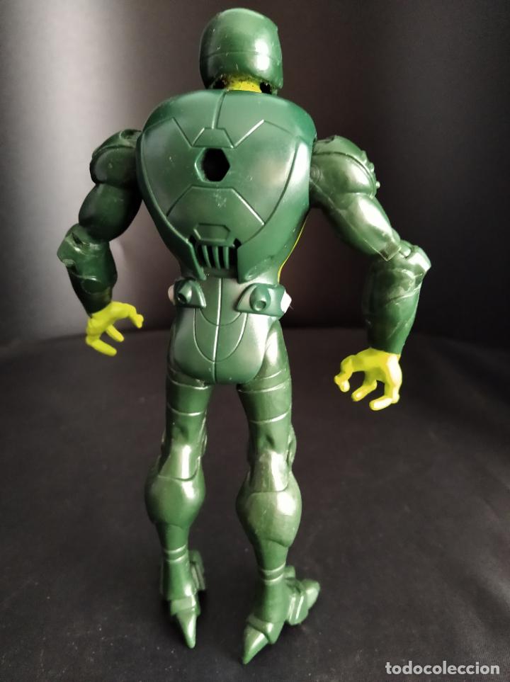 Figuras y mu&ntilde;ecos Marvel: EL BUITRE - SPIDER-MAN - MARVEL 2015 HASBRO - 15CM. - Foto 2