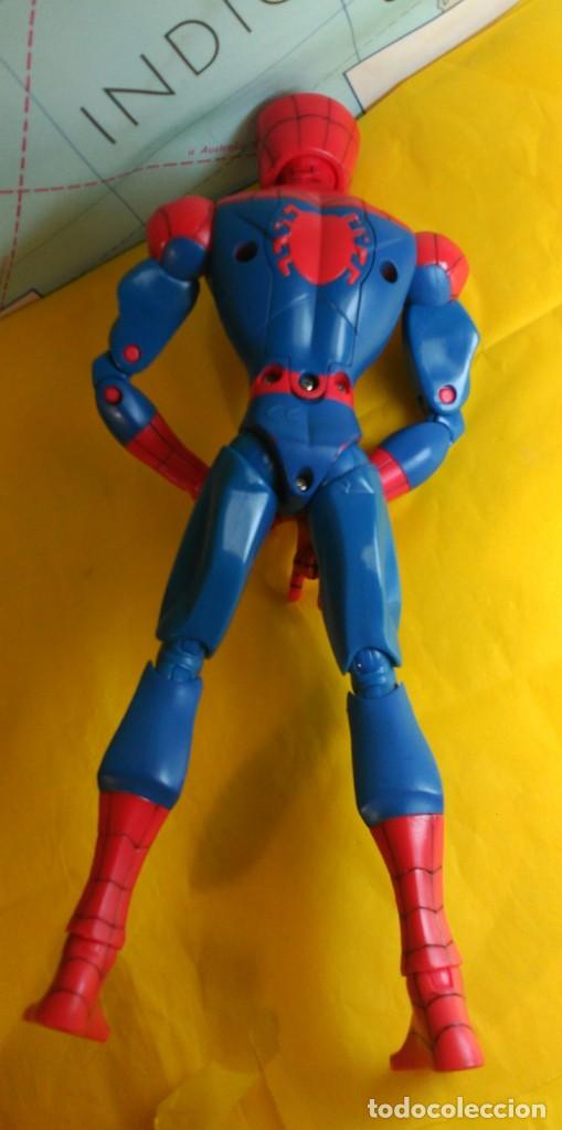 Figuras y mu&ntilde;ecos Marvel: FIGURA SPIDERMAN MARVEL 2008 ARTICULADO CON SONIDO. - Foto 3