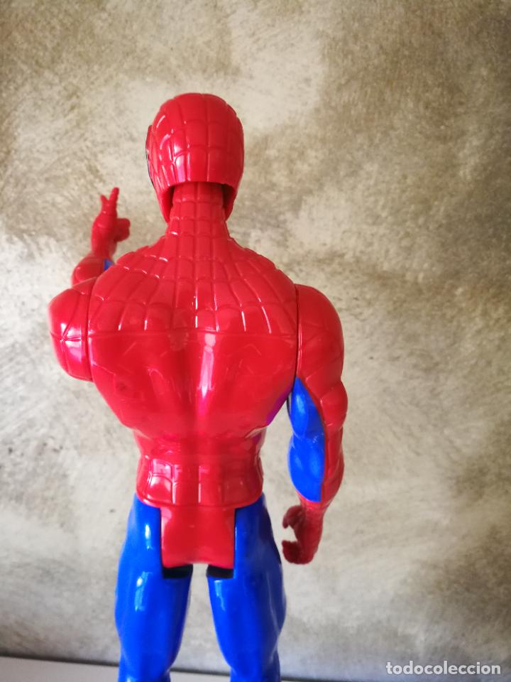 Figuras y mu&ntilde;ecos Marvel: FIGURA SPIDERMAN HASBRO 2013 30 CM - Foto 7