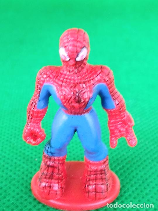 Figuras y mu&ntilde;ecos Marvel: Peque&ntilde;a figurita Spider-Man tm Marvel 2011 - Foto 1