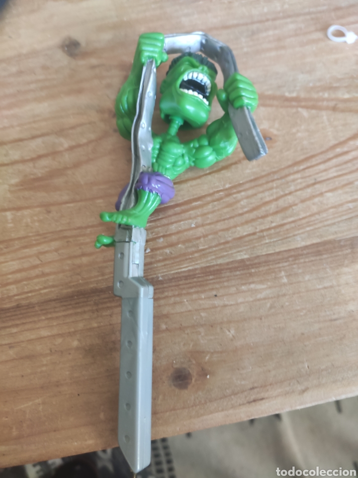 Figuras y mu&ntilde;ecos Marvel: Original bol&iacute;grafo Hulk doblando viga - Foto 1