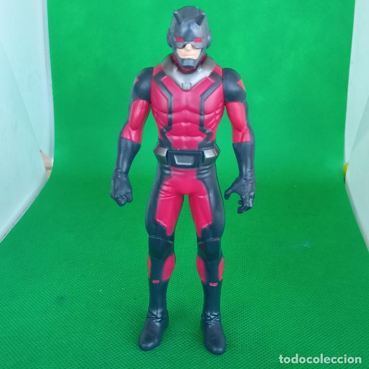 Figuras y mu&ntilde;ecos Marvel: Figura Ant-Man Hasbro 2016 marvel - Foto 1