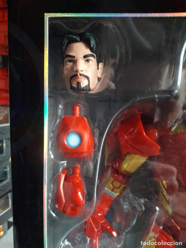 Figuras y mu&ntilde;ecos Marvel: IRON MAN marvel legends - Foto 4
