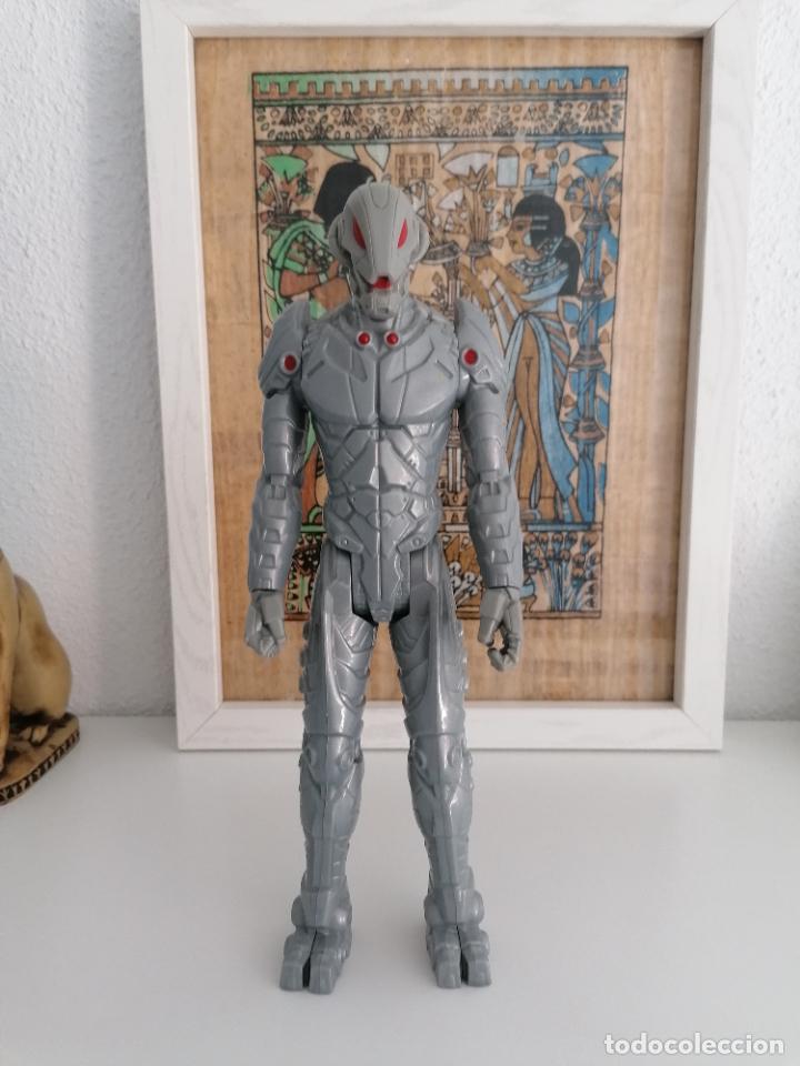 Figuras y mu&ntilde;ecos Marvel: Ultron avengers hasbro 2015 marvel - Foto 1