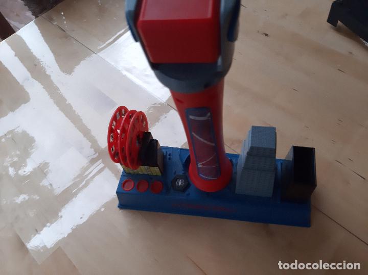Figuras y mu&ntilde;ecos Marvel: Proyector The Amazing - Foto 2