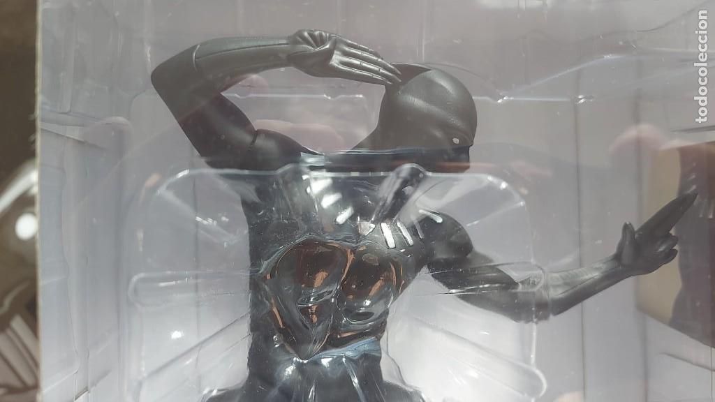 Figuras y mu&ntilde;ecos Marvel: Busto Pantera Negra - Foto 2