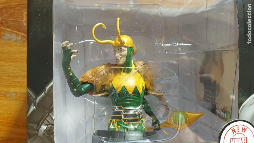 Figuras y mu&ntilde;ecos Marvel: Busto Loki - Foto 2