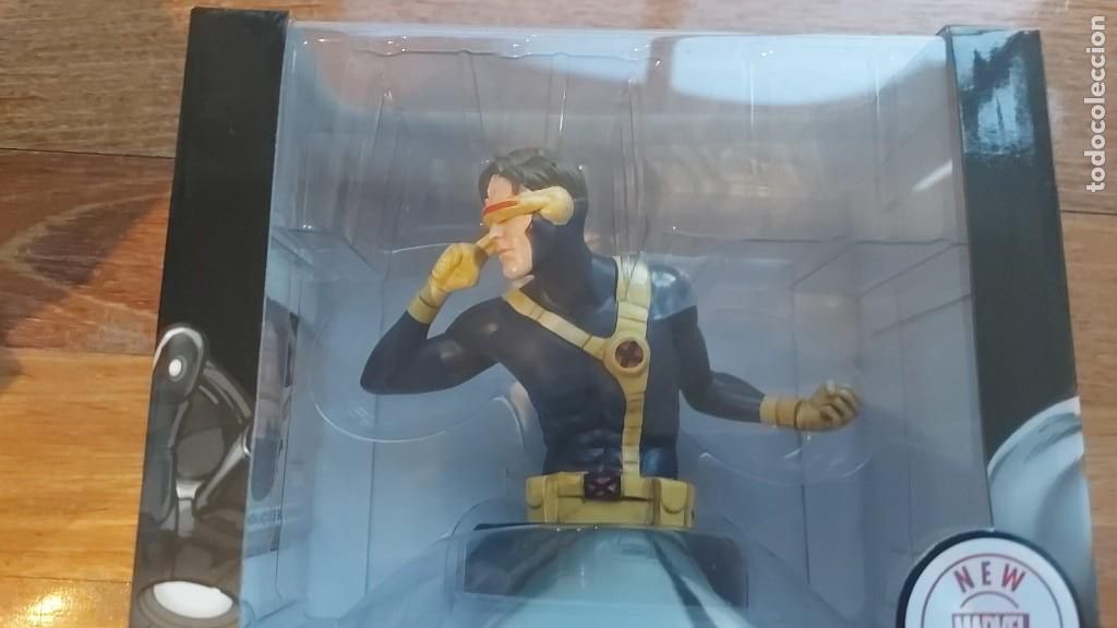 Figuras y mu&ntilde;ecos Marvel: Busto Ciclope - Foto 1