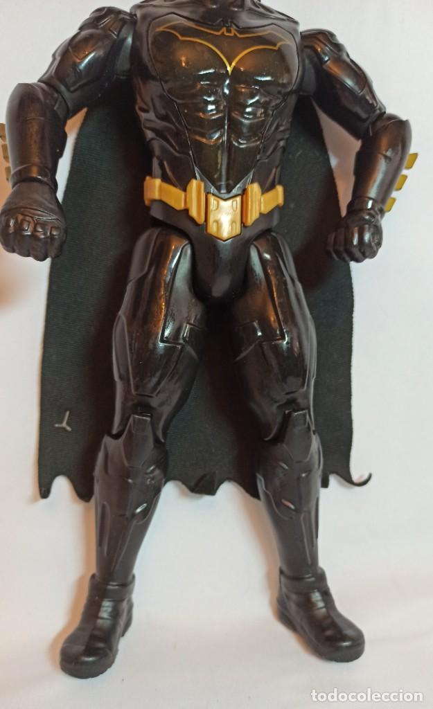 Figuras y mu&ntilde;ecos Marvel: Figura de accion Marvel Batman Mattel 2018 DC COMIC - Foto 3