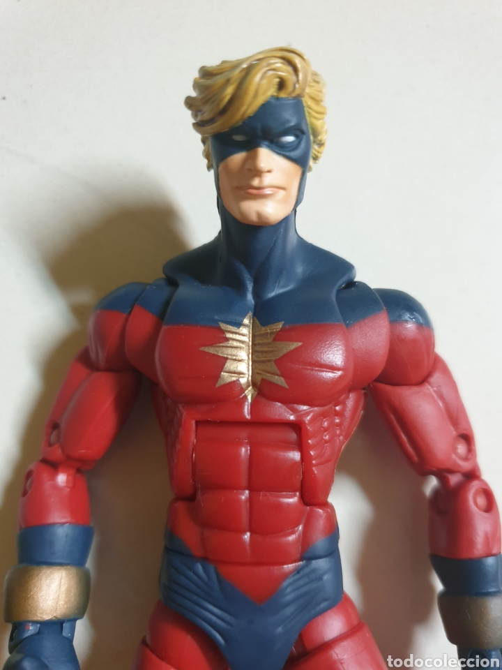 Figuras y mu&ntilde;ecos Marvel: Marvel legends spiderman vengadores figura capitan marvel - Foto 2