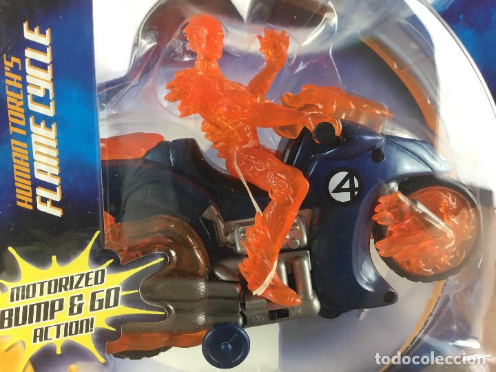 Figuras y mu&ntilde;ecos Marvel: SILVER SURFER - HUMAN TORCH,S FLAME CYCLE HASBRO MARVEL 2009 - Foto 3