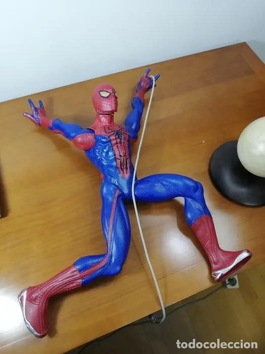 Figuras y mu&ntilde;ecos Marvel: Spiderman Lanzaredes HASBRO 2012 - Foto 3