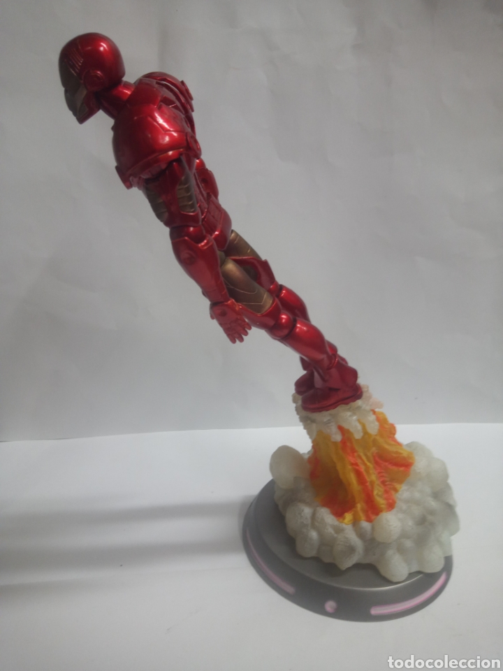Figuras y mu&ntilde;ecos Marvel: Figura Iron Man, Diamond Select, Marvel - Foto 2