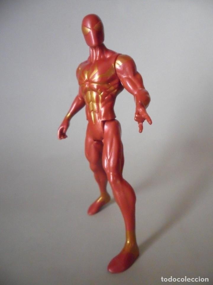 Figuras y mu&ntilde;ecos Marvel: MARVEL ULTIMATE SPIDERMAN IRON SPIDER FIGURA DE 10 CM HASBRO 2013 - Foto 2