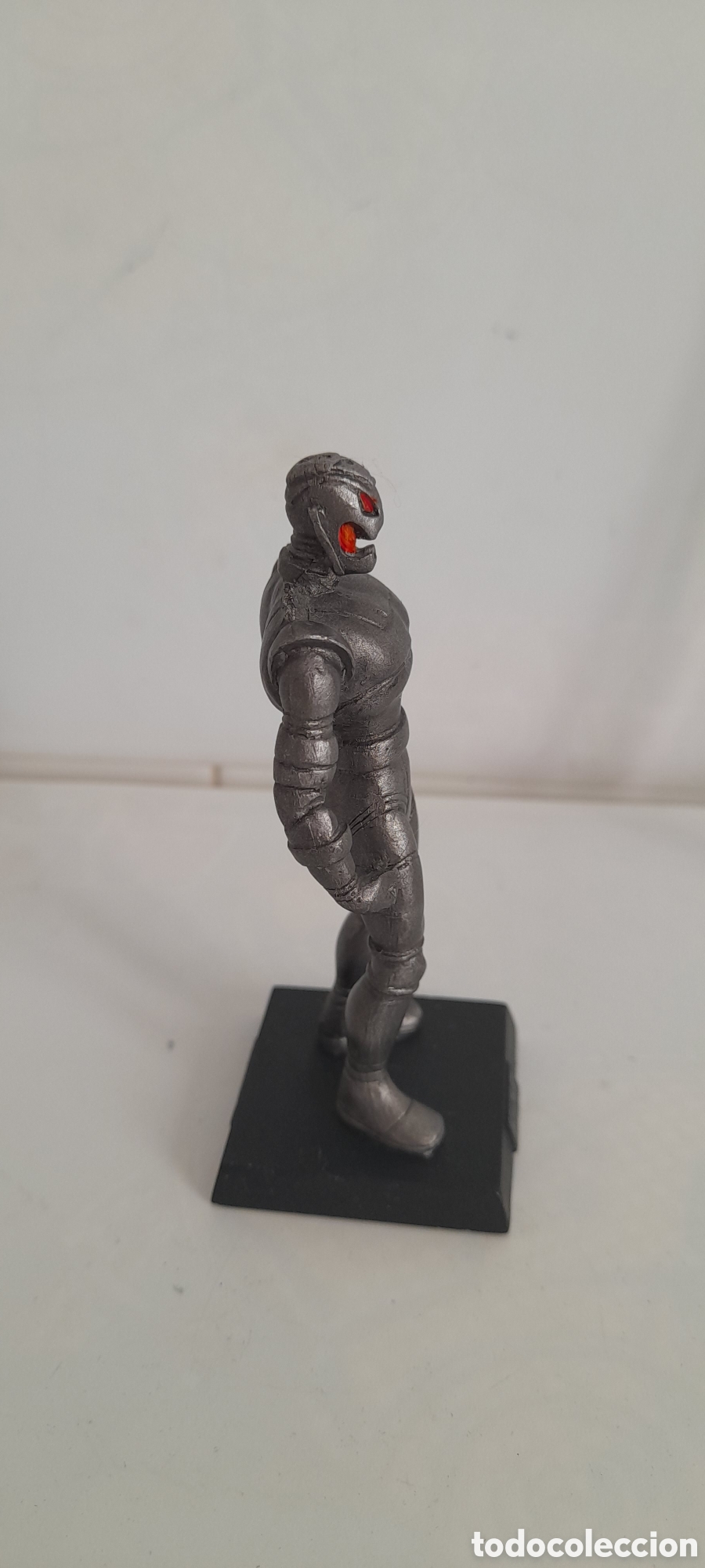 Figuras y mu&ntilde;ecos Marvel: ULTRON / FIGURA MARVEL / TMAO 2005 / 9CM APROX - Foto 3
