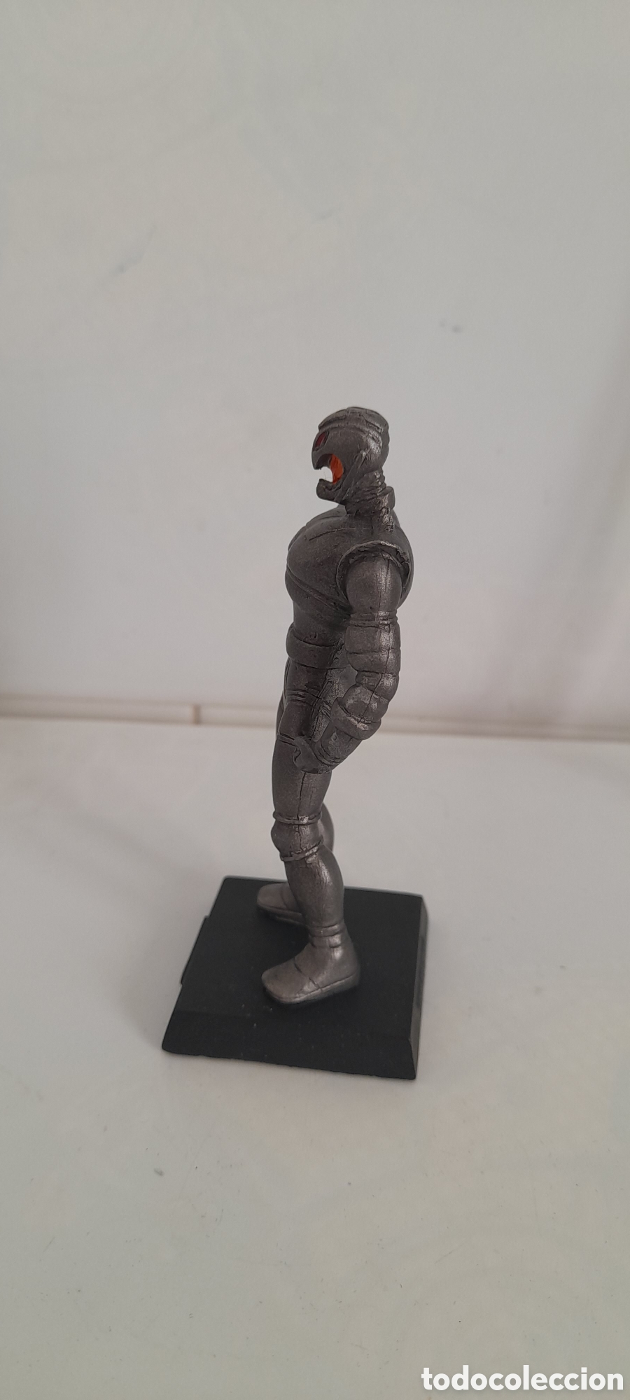 Figuras y mu&ntilde;ecos Marvel: ULTRON / FIGURA MARVEL / TMAO 2005 / 9CM APROX - Foto 15
