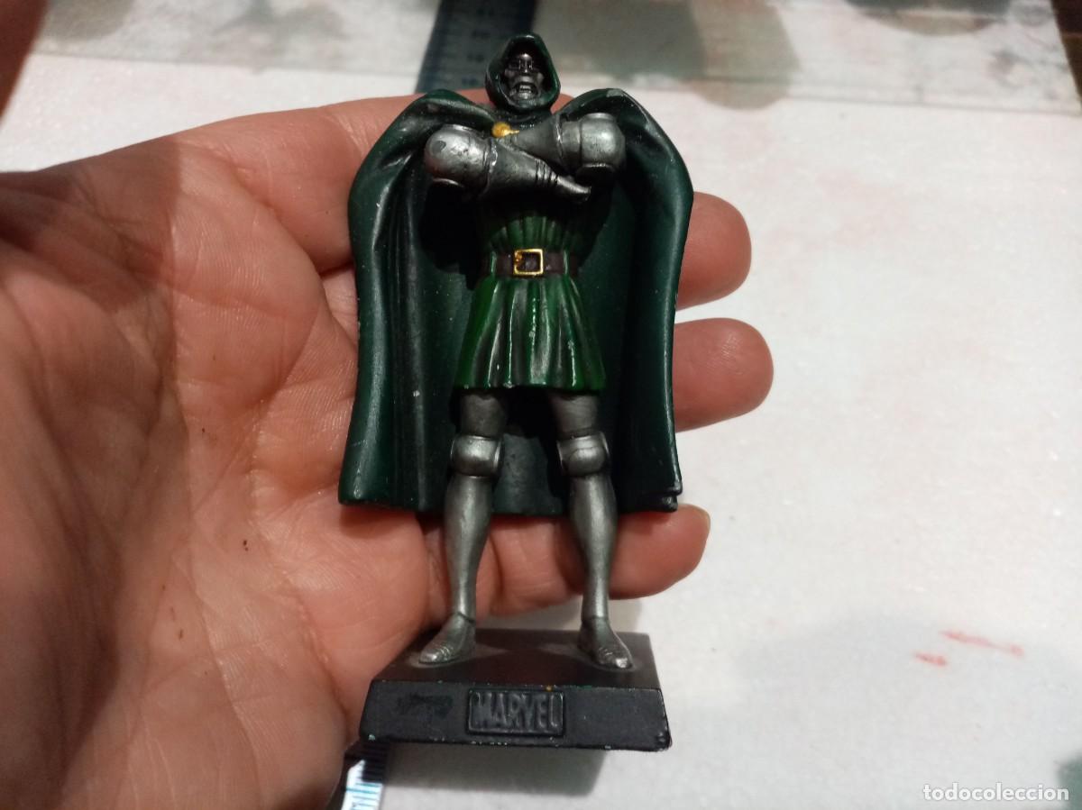 Figuras y mu&ntilde;ecos Marvel: FIGURA MARVEL METAL DR. MUERTE A&Ntilde;O 2009 - Foto 2