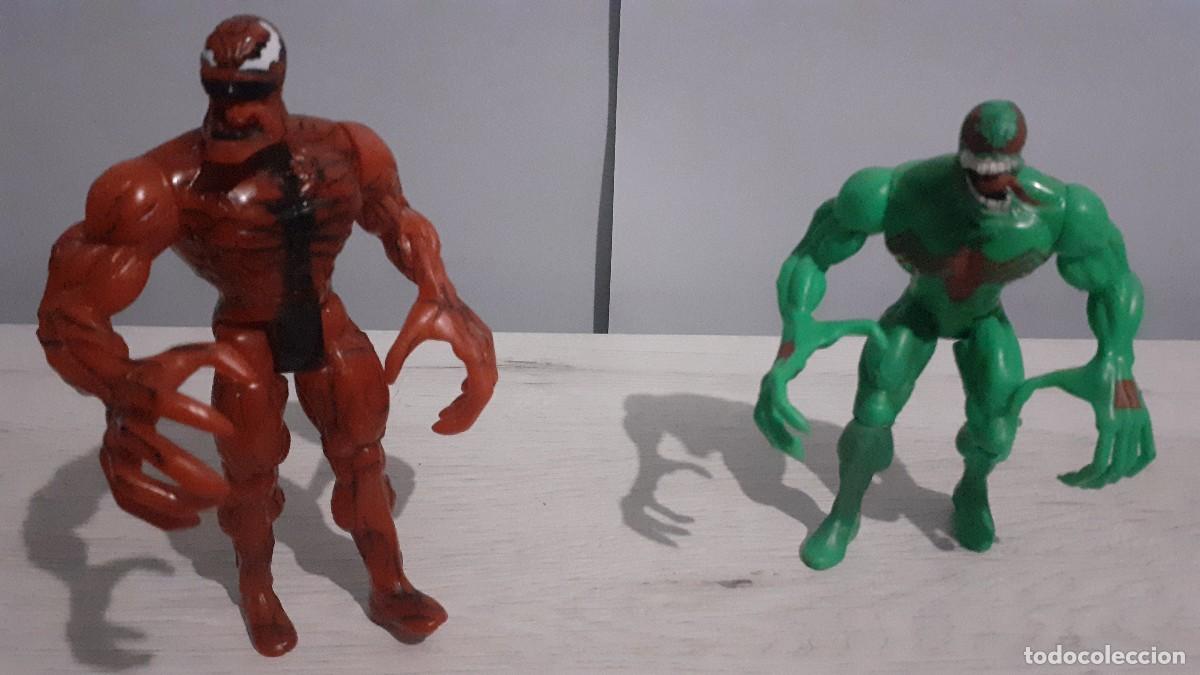 Figuras y mu&ntilde;ecos Marvel: 2 figuras de Venom rojo y verde. - Foto 9