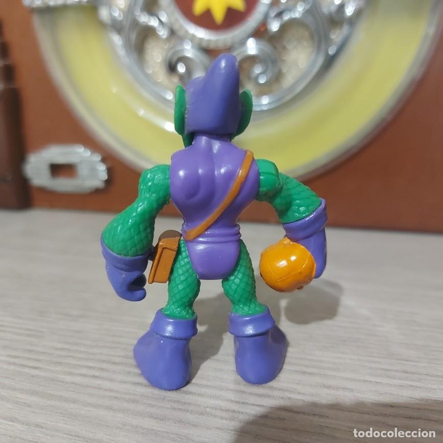 Figuras y mu&ntilde;ecos Marvel: FIGURA ARTICULADA HASBRO MARVEL EL DUENDE 2010 GOBLIN - Foto 2