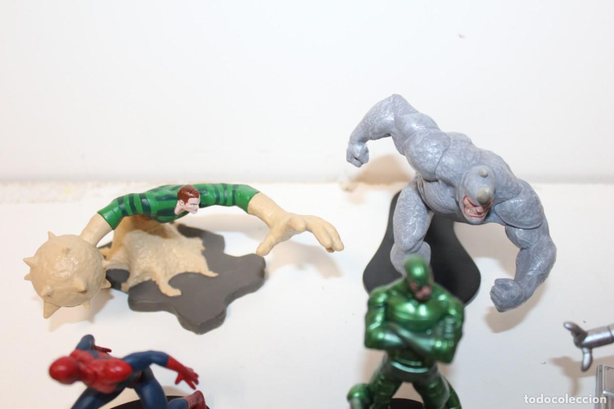Figuras y mu&ntilde;ecos Marvel: LOTE FIGURAS DISNEY MARVEL VIETNAM - Foto 4