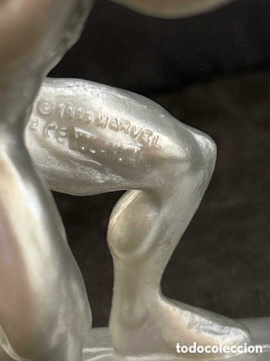 Figuras y mu&ntilde;ecos Marvel: Silver surfer Yolanda marvel - Foto 3