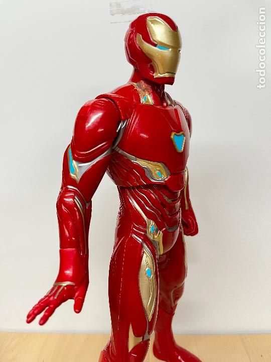 Figuras y mu&ntilde;ecos Marvel: IRON MAN CON SONIDO Y MOVIMIENTO - Foto 2