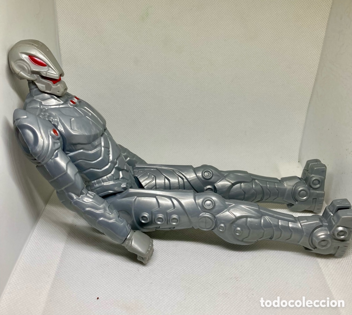 Figuras y mu&ntilde;ecos Marvel: ROBOT DE HASBRO - MARVEL 2015 - Foto 5