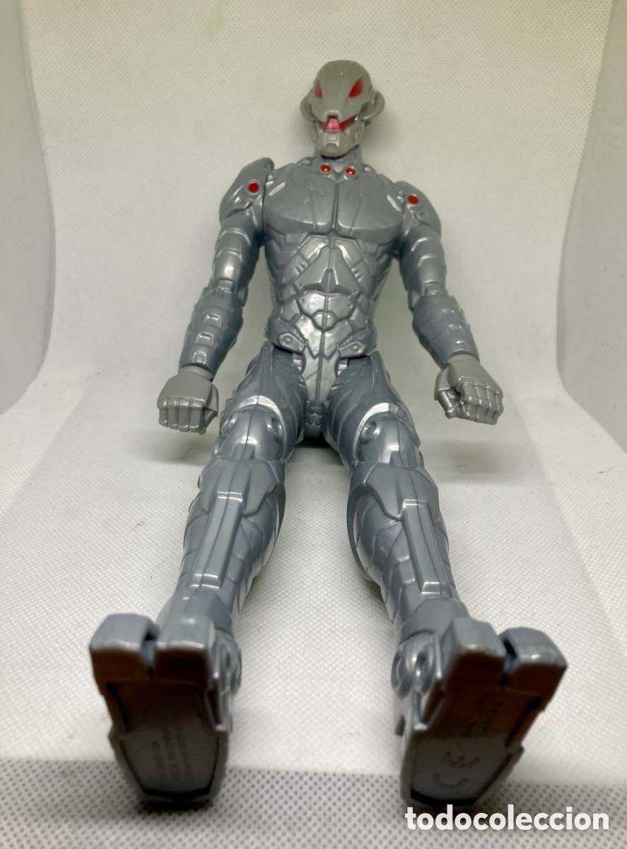 Figuras y mu&ntilde;ecos Marvel: ROBOT DE HASBRO - MARVEL 2015 - Foto 1