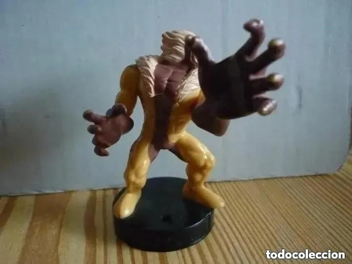 Figuras y mu&ntilde;ecos Marvel: FIGURA ATTACKTIX SABRETOOTH - MARVEL - HASBRO 2006 -8 cm - Foto 1