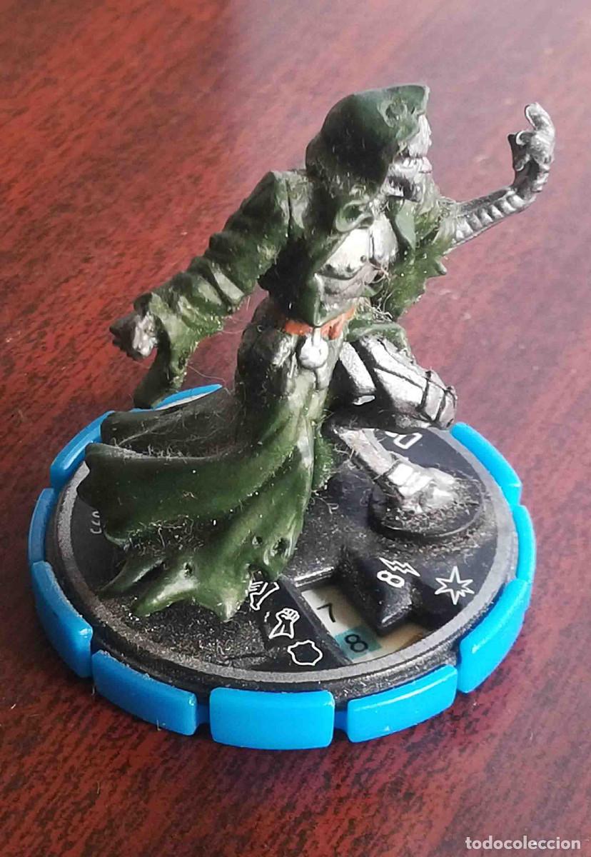 Figuras y mu&ntilde;ecos Marvel: Heroflix Marvel. Los Dr. Doom. - Foto 5
