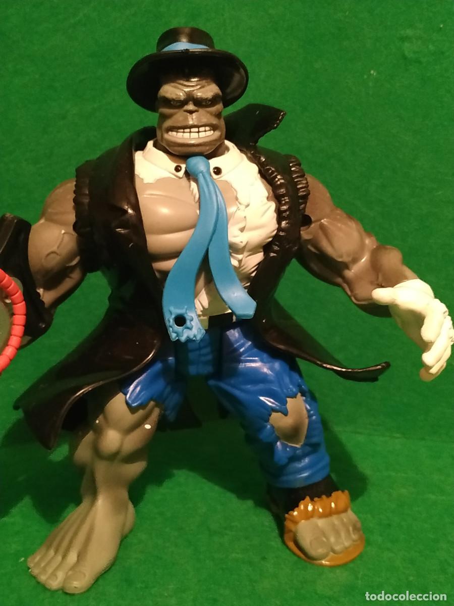 Figuras y mu&ntilde;ecos Marvel: Grey Hulk Joe Fixit Marvel Toy Biz - Foto 2