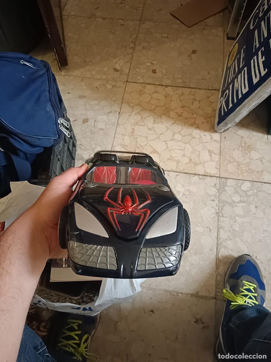Figuras y mu&ntilde;ecos Marvel: COCHE SPIDERMAN MARVEL 2003 - Foto 2