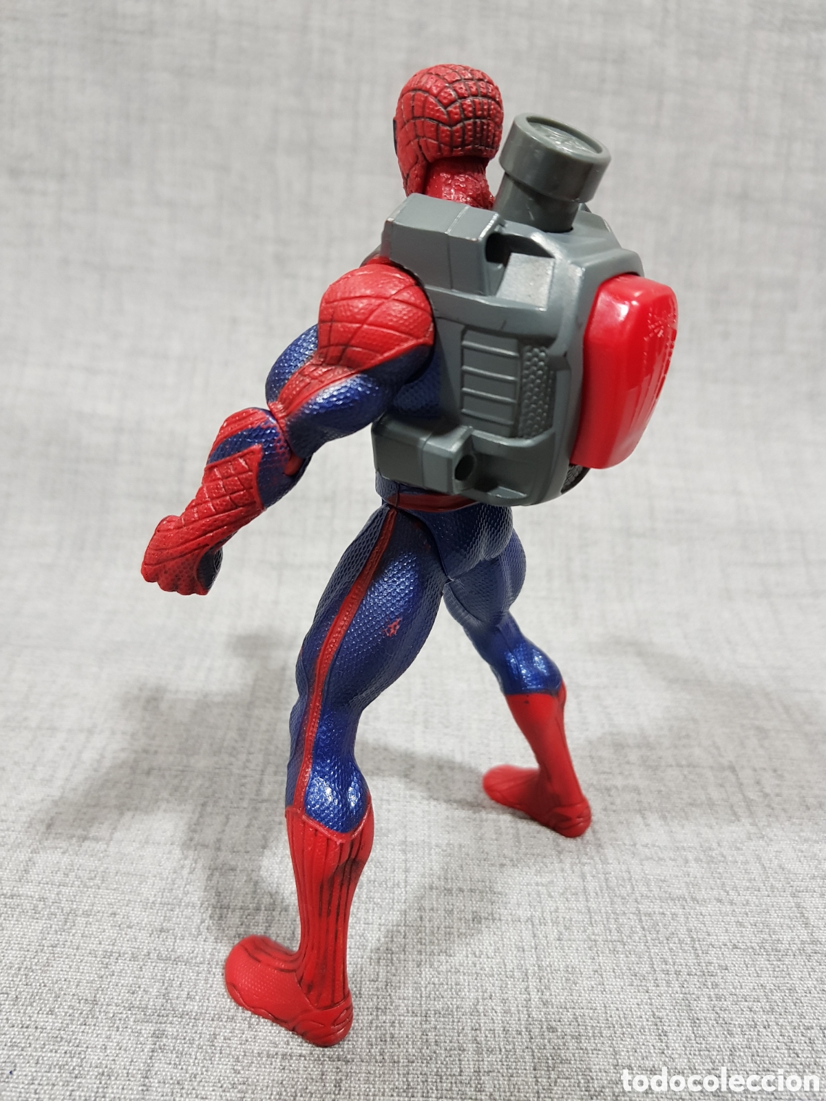 Figuras y mu&ntilde;ecos Marvel: SPIDERMAN LANZADOR DE AGUA. HASBRO 2012. - Foto 4